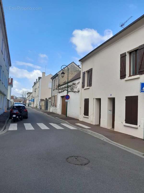 Maison à CROISSY-SUR-SEINE