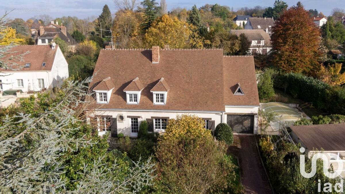 Photo 1 - Maison à CONDE-SAINTE-LIBIAIRE