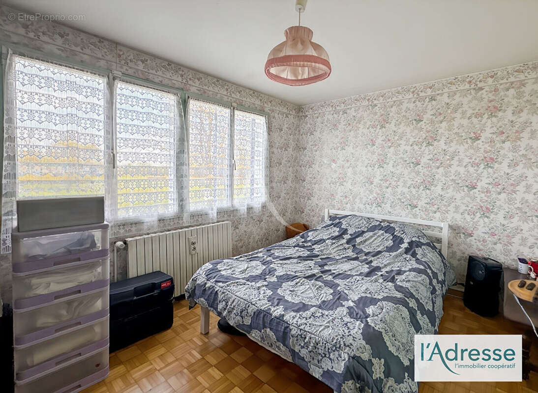 Maison à LA FEUILLIE