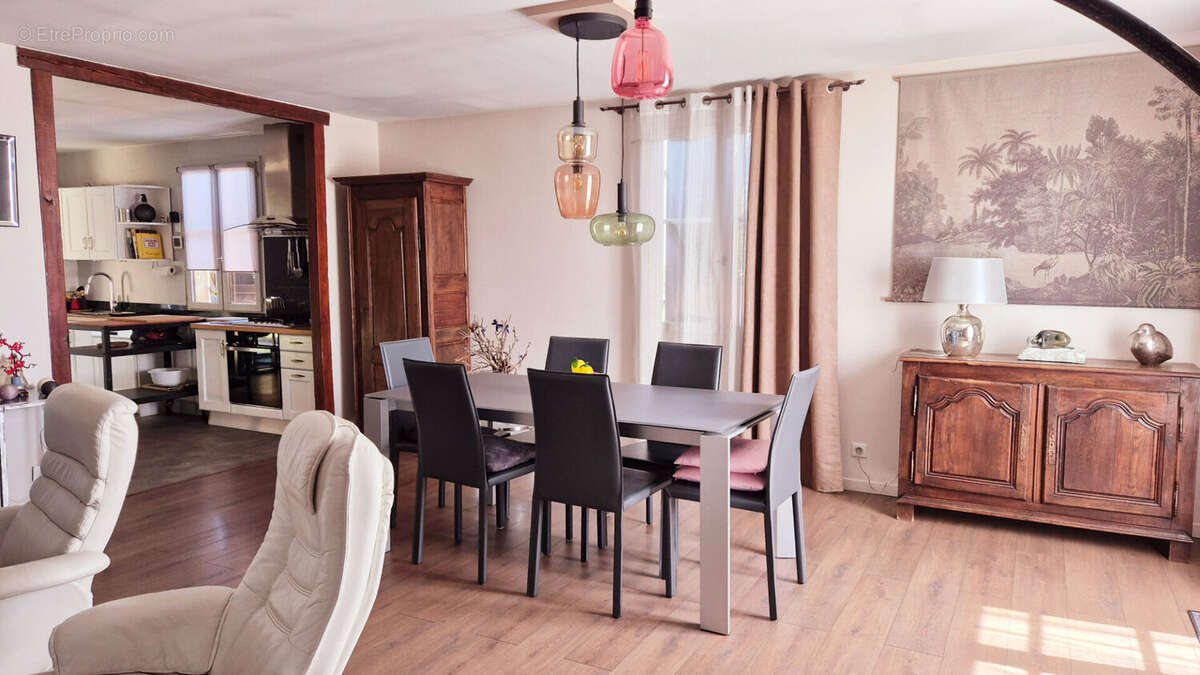 Maison à SEMUR-EN-BRIONNAIS