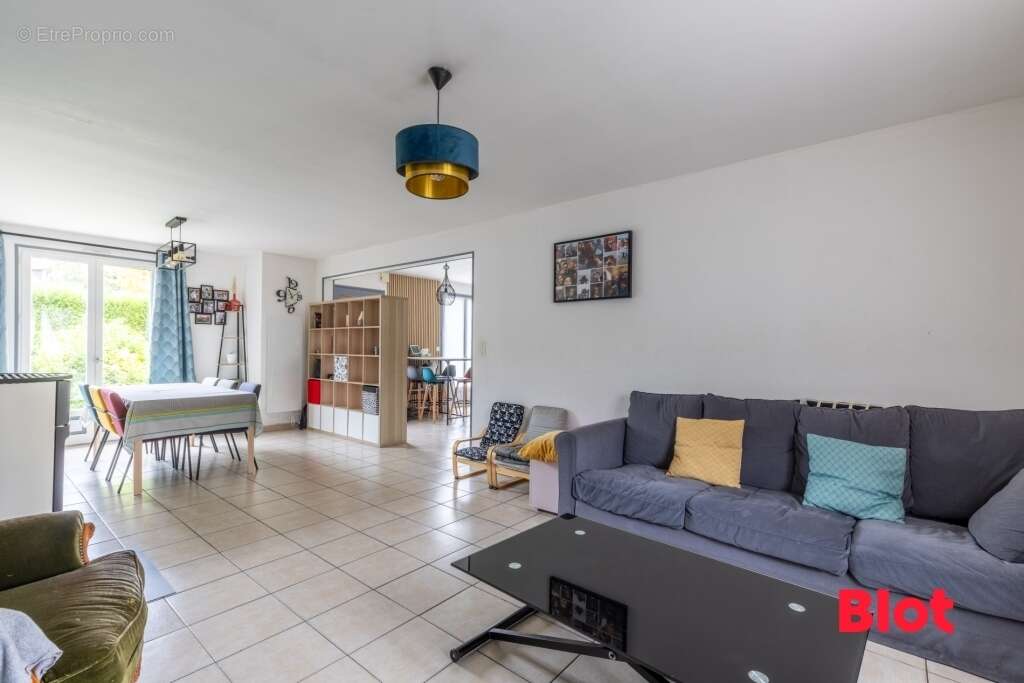 Maison à BAIN-DE-BRETAGNE