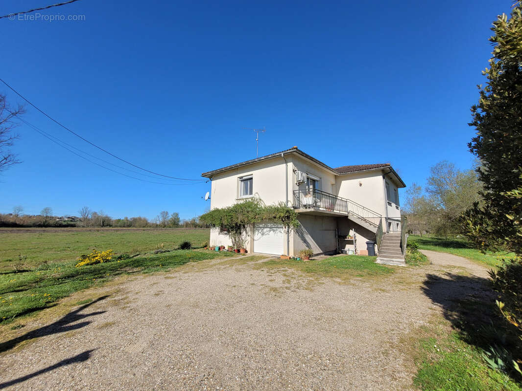 Maison à SAINTE-BAZEILLE