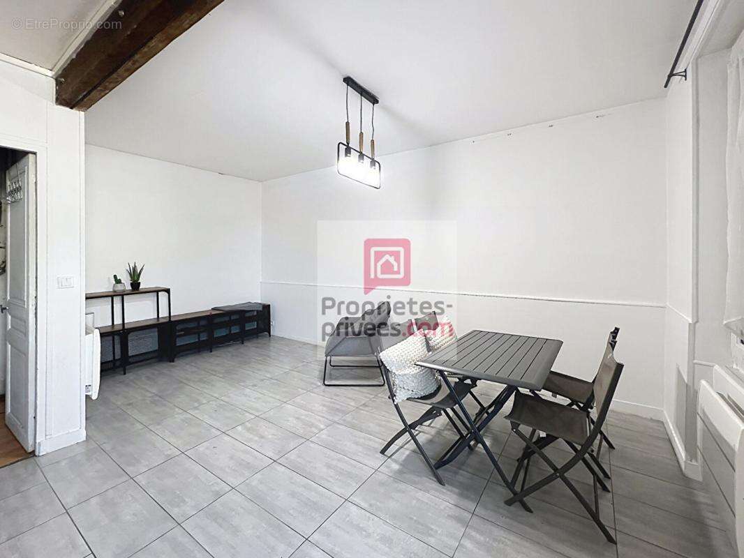 3 PIÈCES en duplex esprit maison de ville - photo 9
