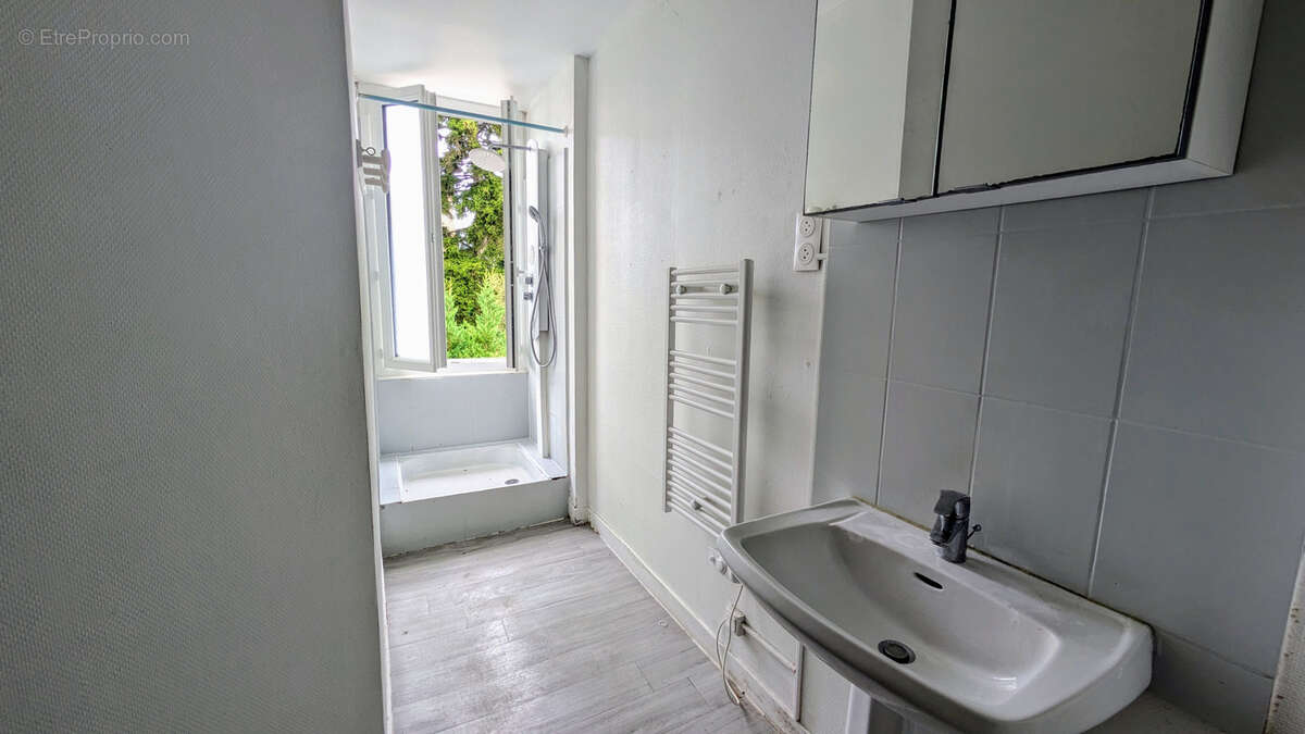 Appartement à APPOIGNY