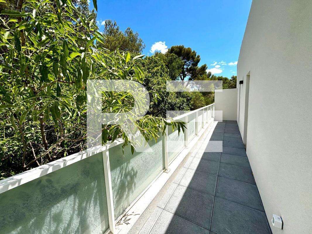 Appartement à NIMES