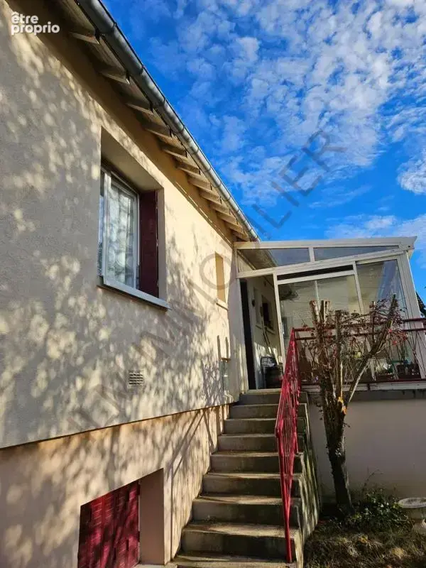 PAVILLON édifié en 1964 sur 850m² terrain clos arboré AUXERRE 89000 BOURBOGNE NORD - photo 7