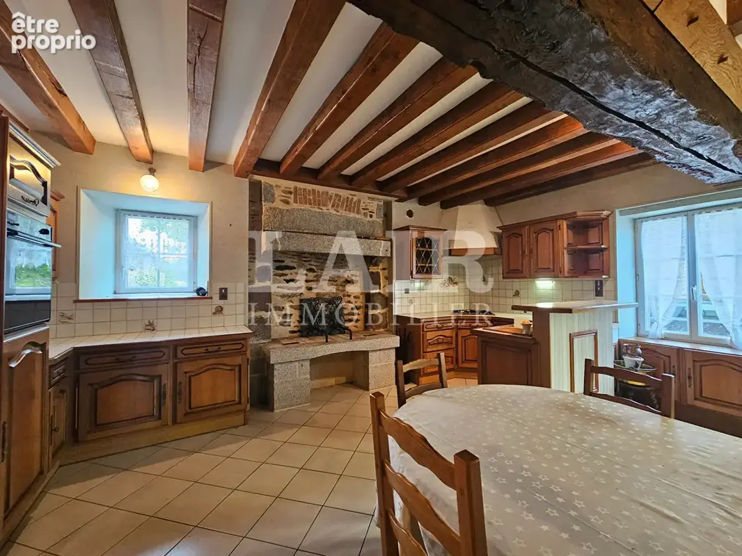 Maison de campagne à vendre à proximité de Saint-Pierre-des-Nids - p15592 - photo 2