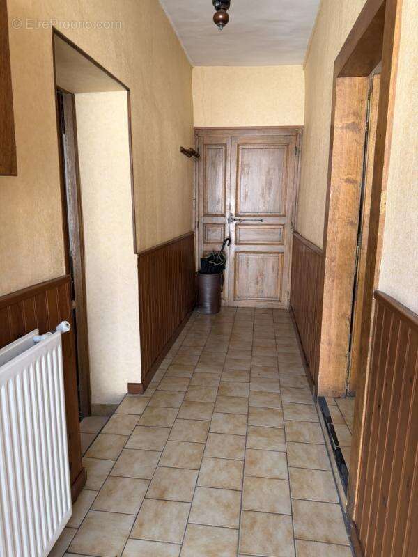 Maison en pierre avec jardin et garage à Bellême (61130) - photo 4