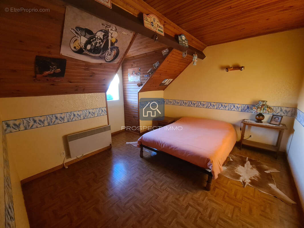 Grande maison familiale avec vue imprenable à Gages - photo 14