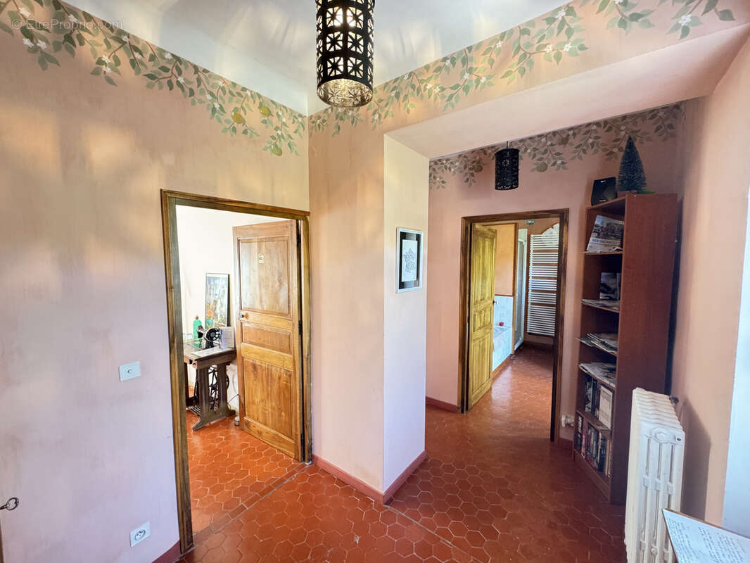 Maison à LA MOTTE-DU-CAIRE