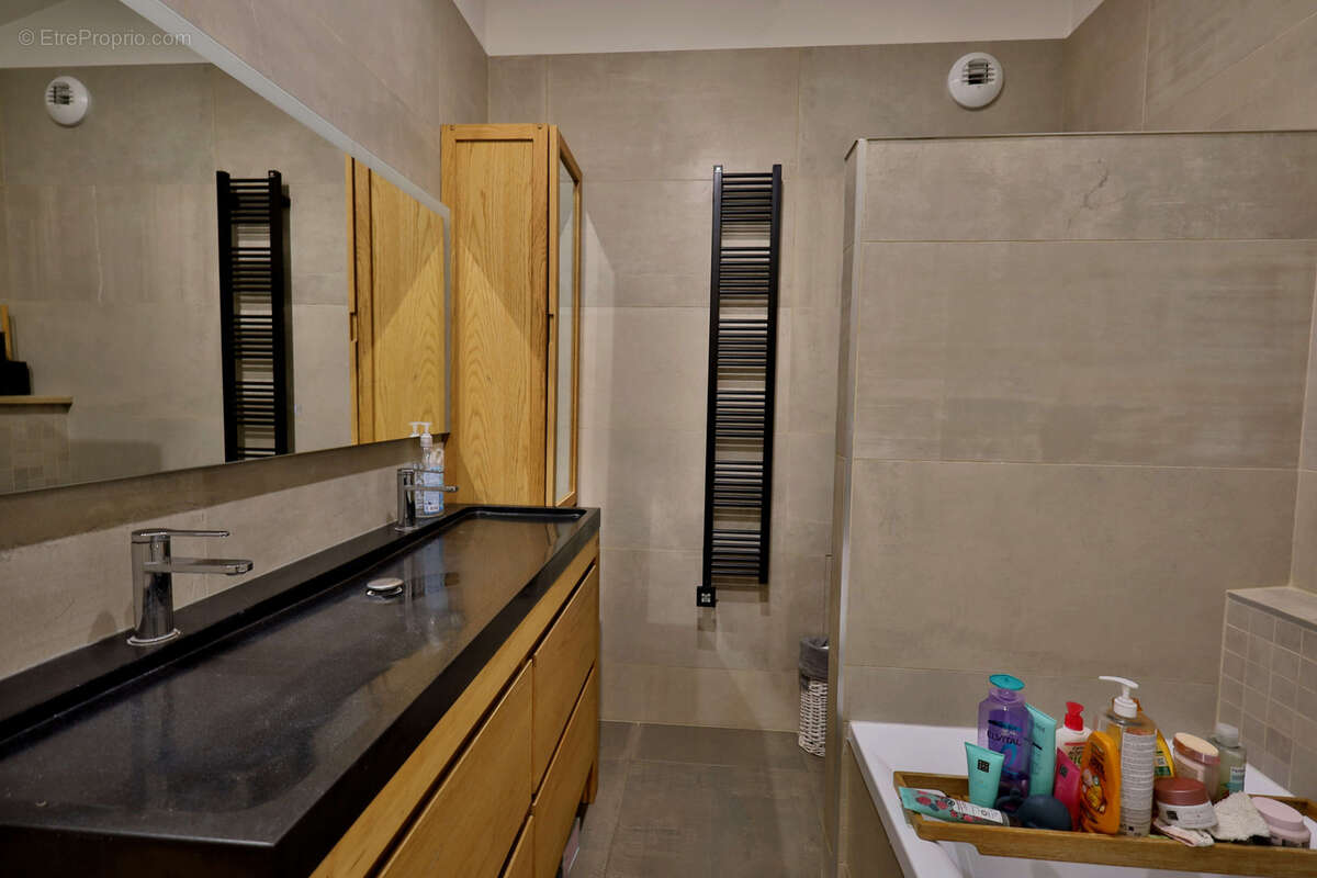 Appartement à SAINT-JUST-CHALEYSSIN