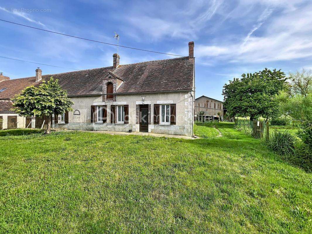 Maison à CHANTECOQ