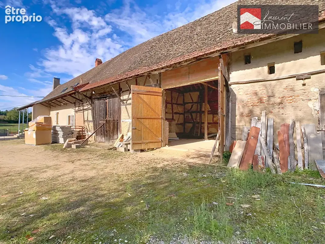 A Simandre  - Grange à fort potentiel 150 m² aménageables - photo 14