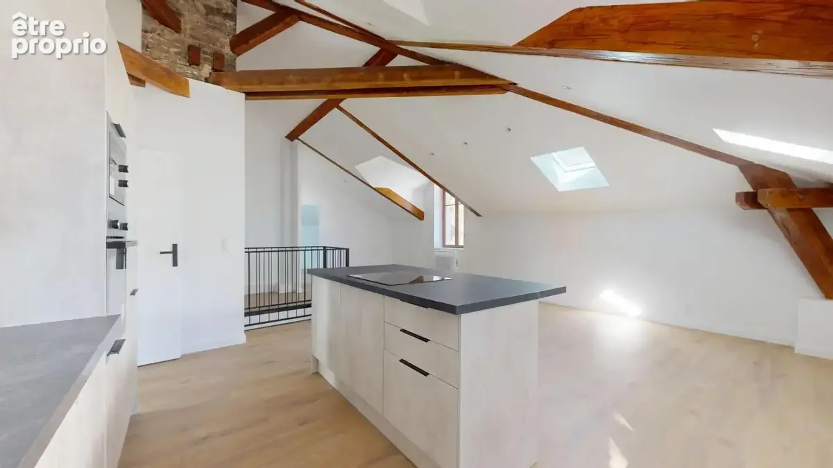  EXCLUSIVITÉ – T5 de Prestige de 117 m² avec Jardin Privatif dans une Maison de Maître Réhabilitée - photo 3