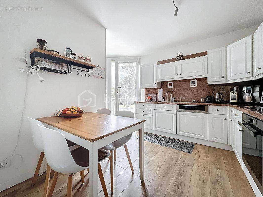 Appartement à TAVERNY