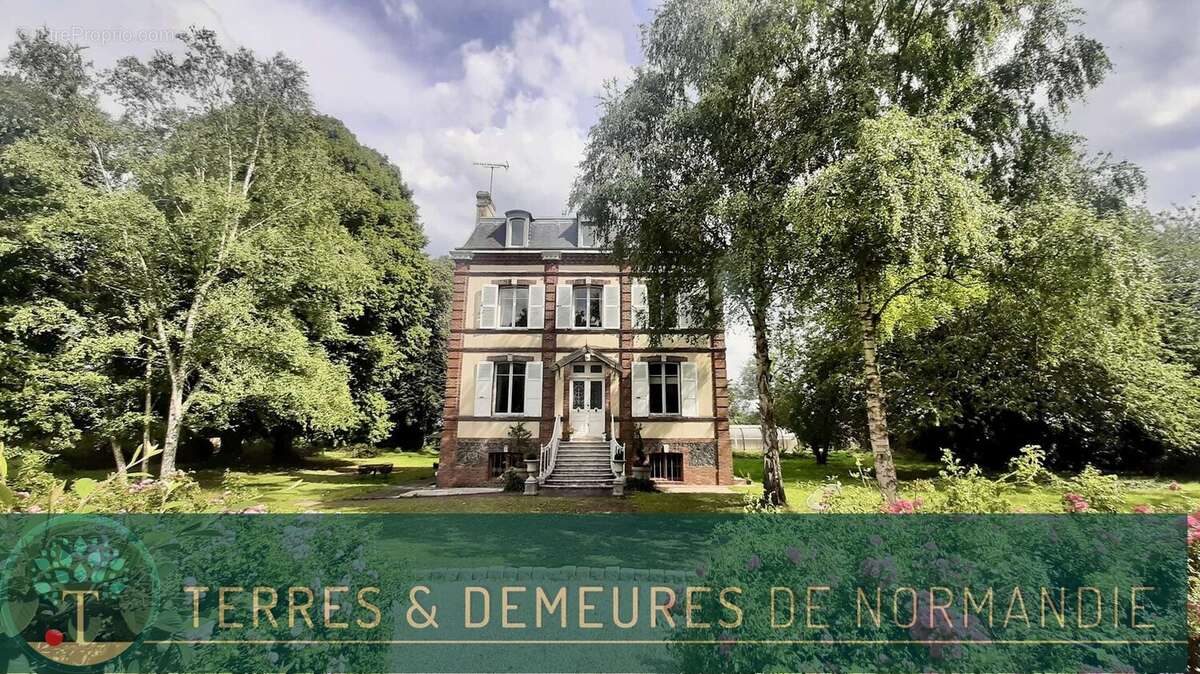 Maison à LE FIDELAIRE