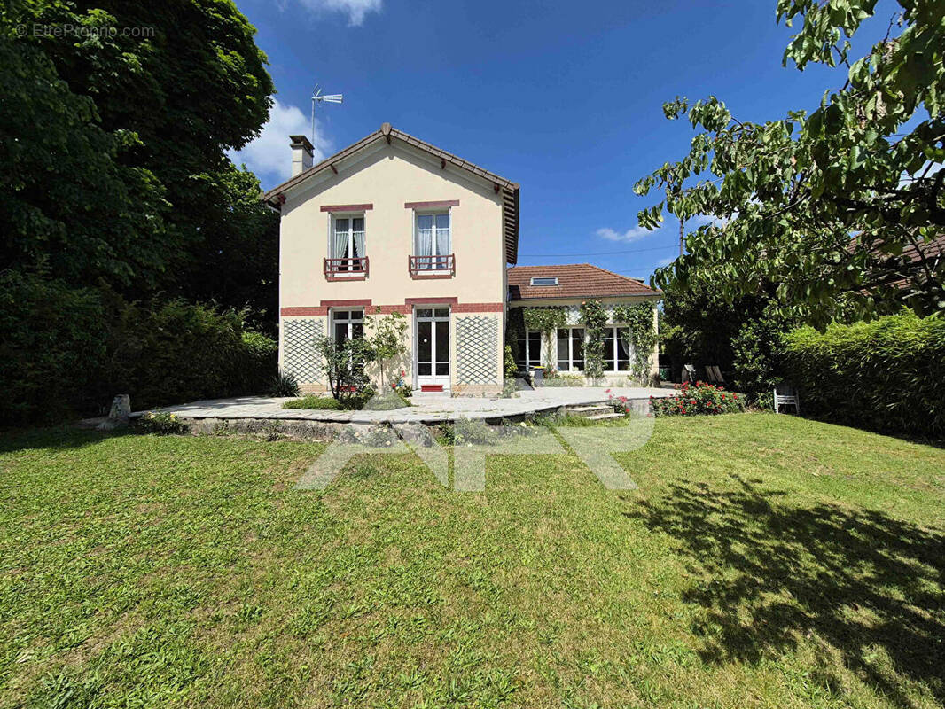 Maison à CHATOU