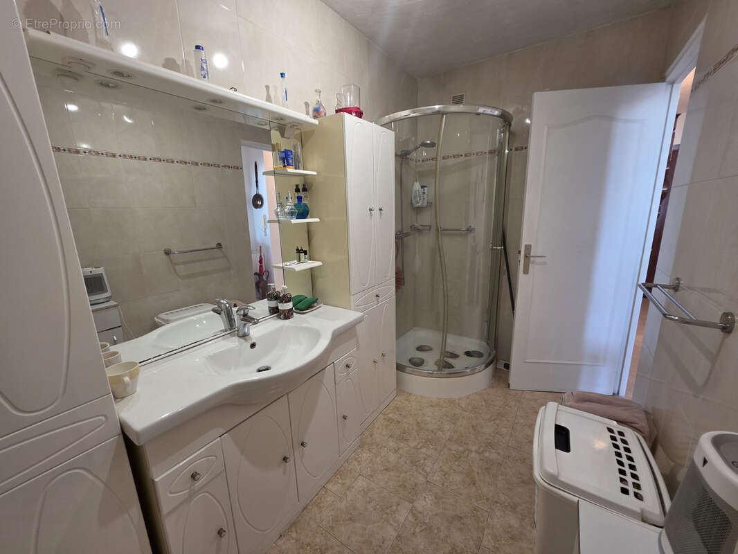 Appartement à CAGNES-SUR-MER