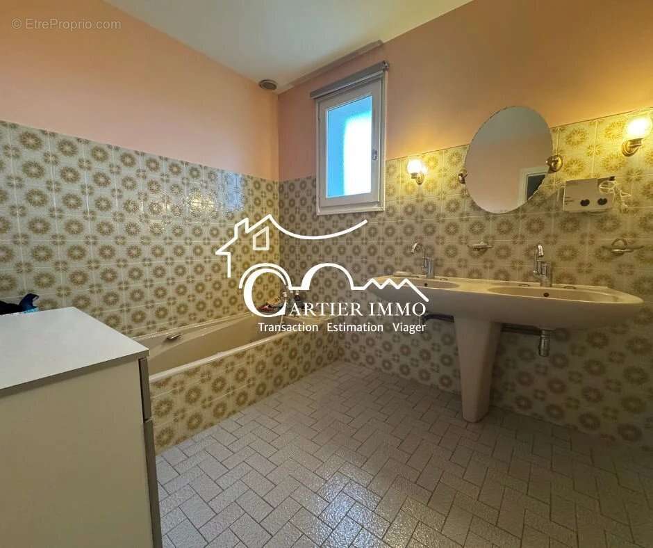 Maison à VALS-PRES-LE-PUY