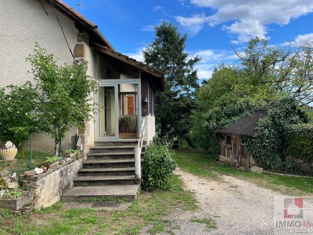 Maison à AYNAC