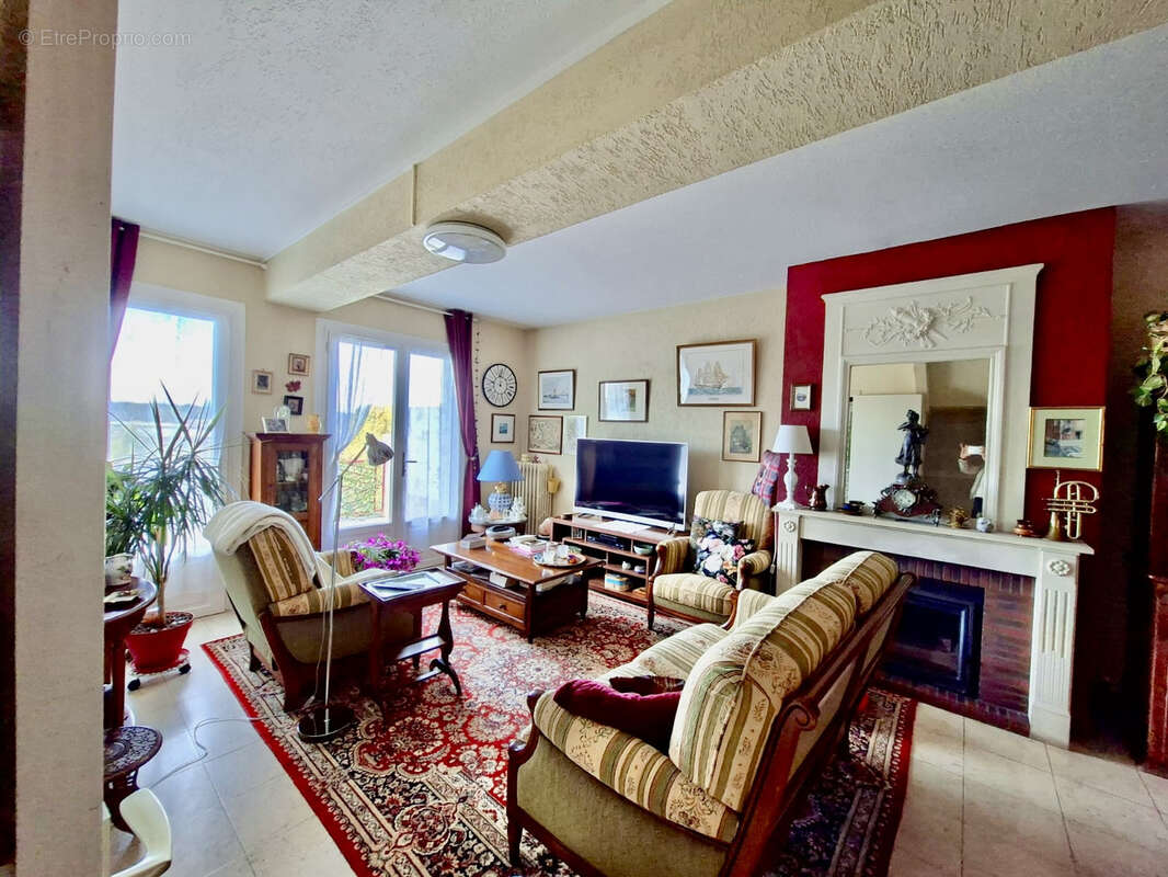 Maison à MALICORNE-SUR-SARTHE