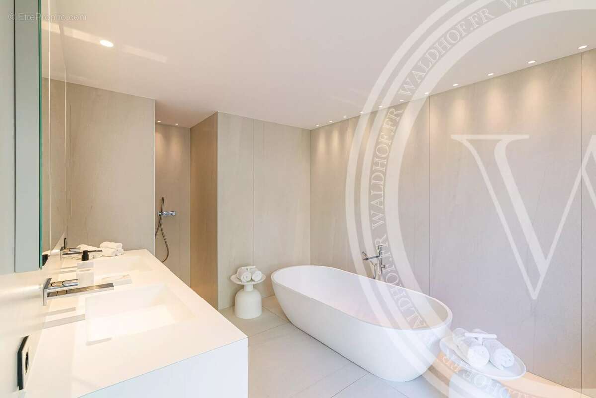 Maison à VILLEFRANCHE-SUR-MER