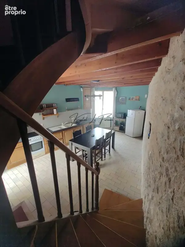 Maison 5 pièces 102 m² à vendre à Coulonges-Sur-L'autize (79160) - photo 2