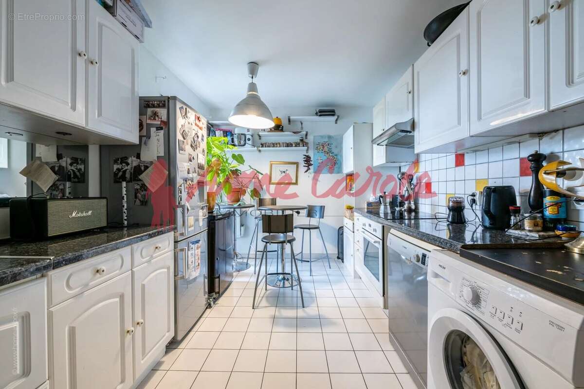 Appartement à PARIS-20E