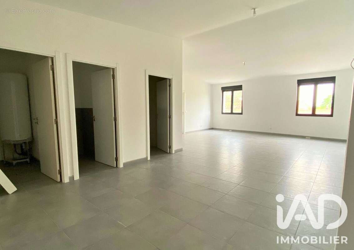 Appartement 92 m² à Livry-Gargan  - photo 3