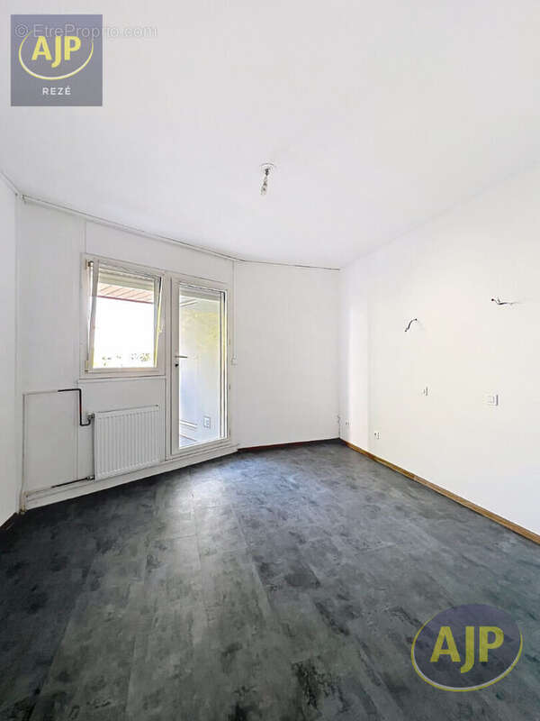 Appartement à REZE