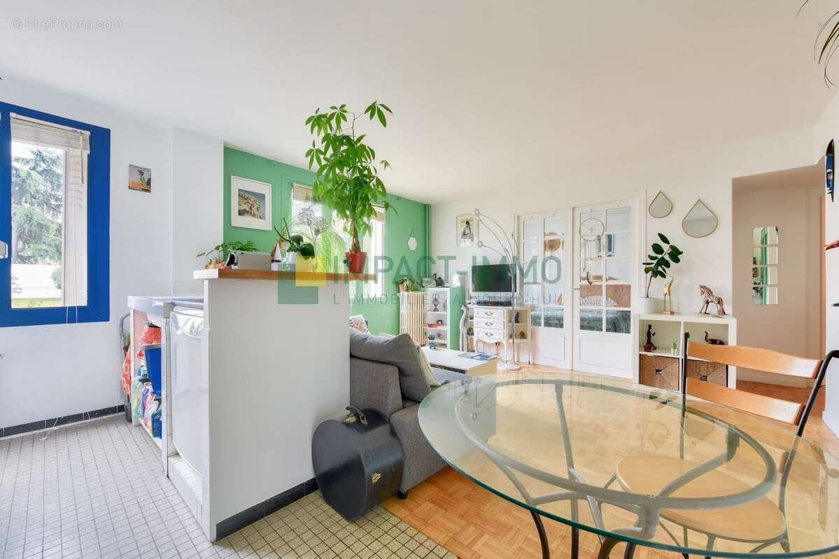 Appartement à CLICHY