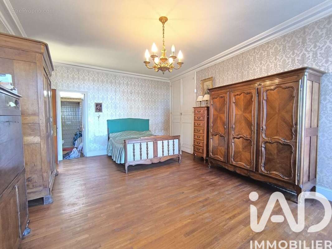 Maison 170 m² à Bellegarde-En-Marche  - photo 7