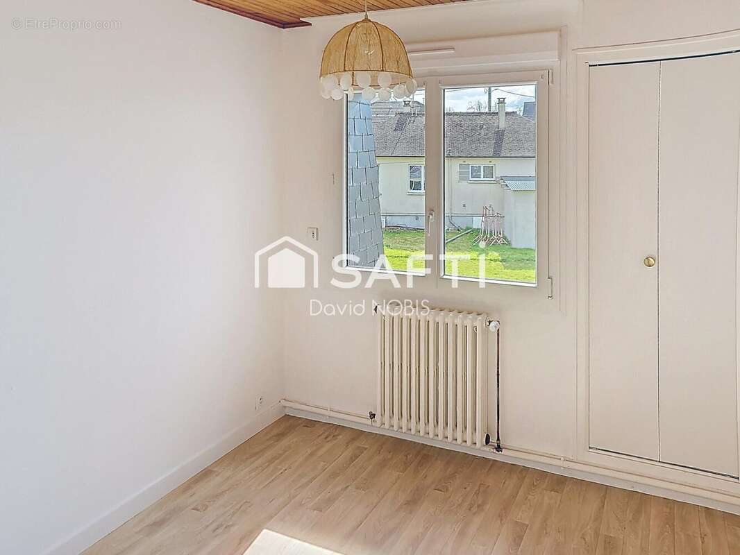 Maison 135 m² à Gorron  - photo 5