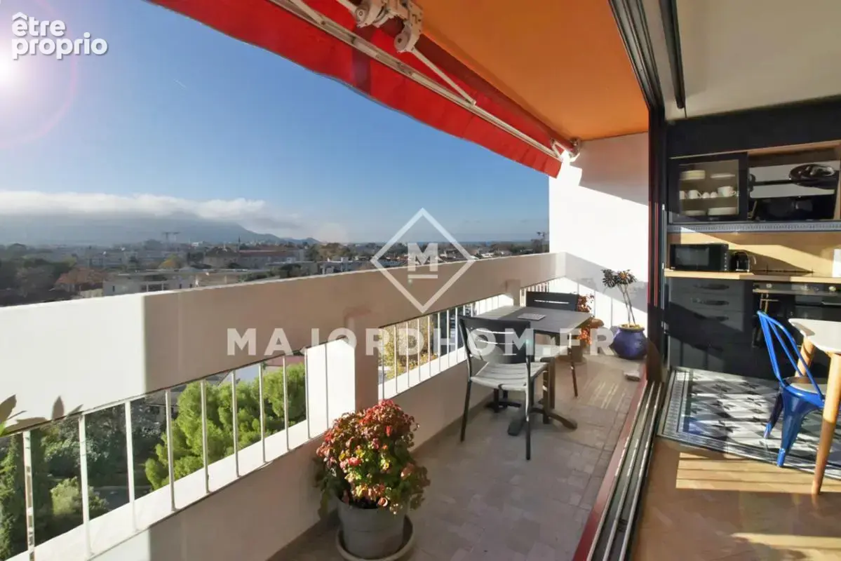 VENDU PAR NOTRE AGENCE T3 calme balcon vue mer St Anne 13008 - photo 2