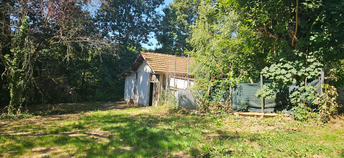 Maison familiale de 1986  de 172 m² environ a chmilin - photo 5