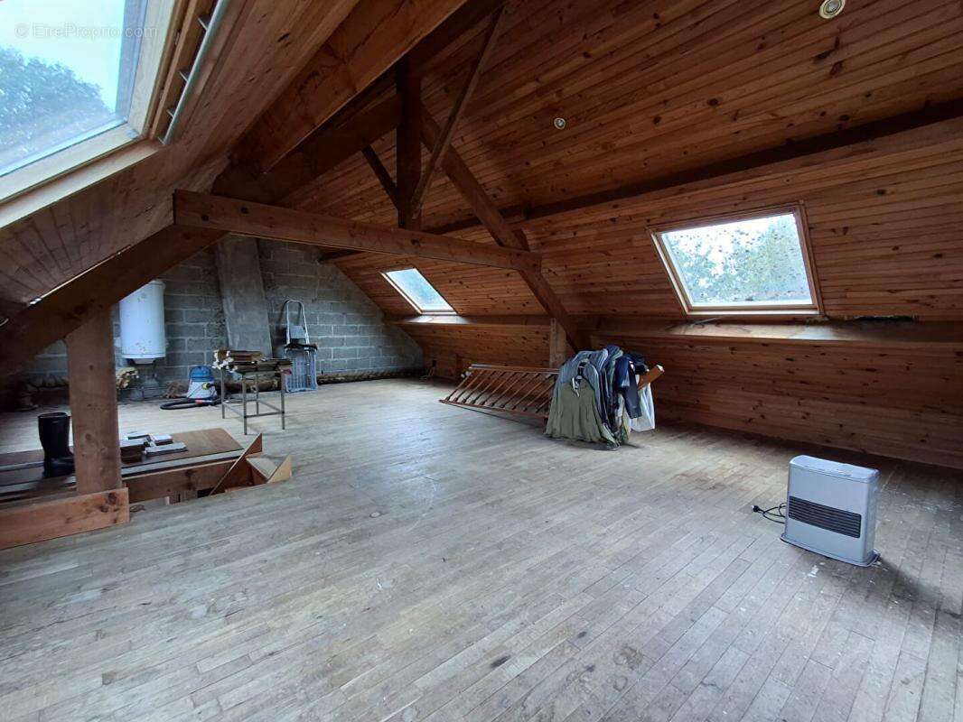 Maison à LES FOUGERETS