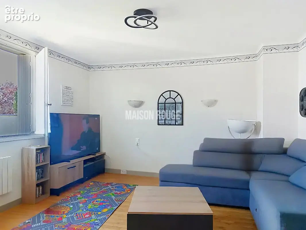 Maison en pierre avec commerce et habitation au coeur de Maroué ! idéal reprise d'activité - photo 5