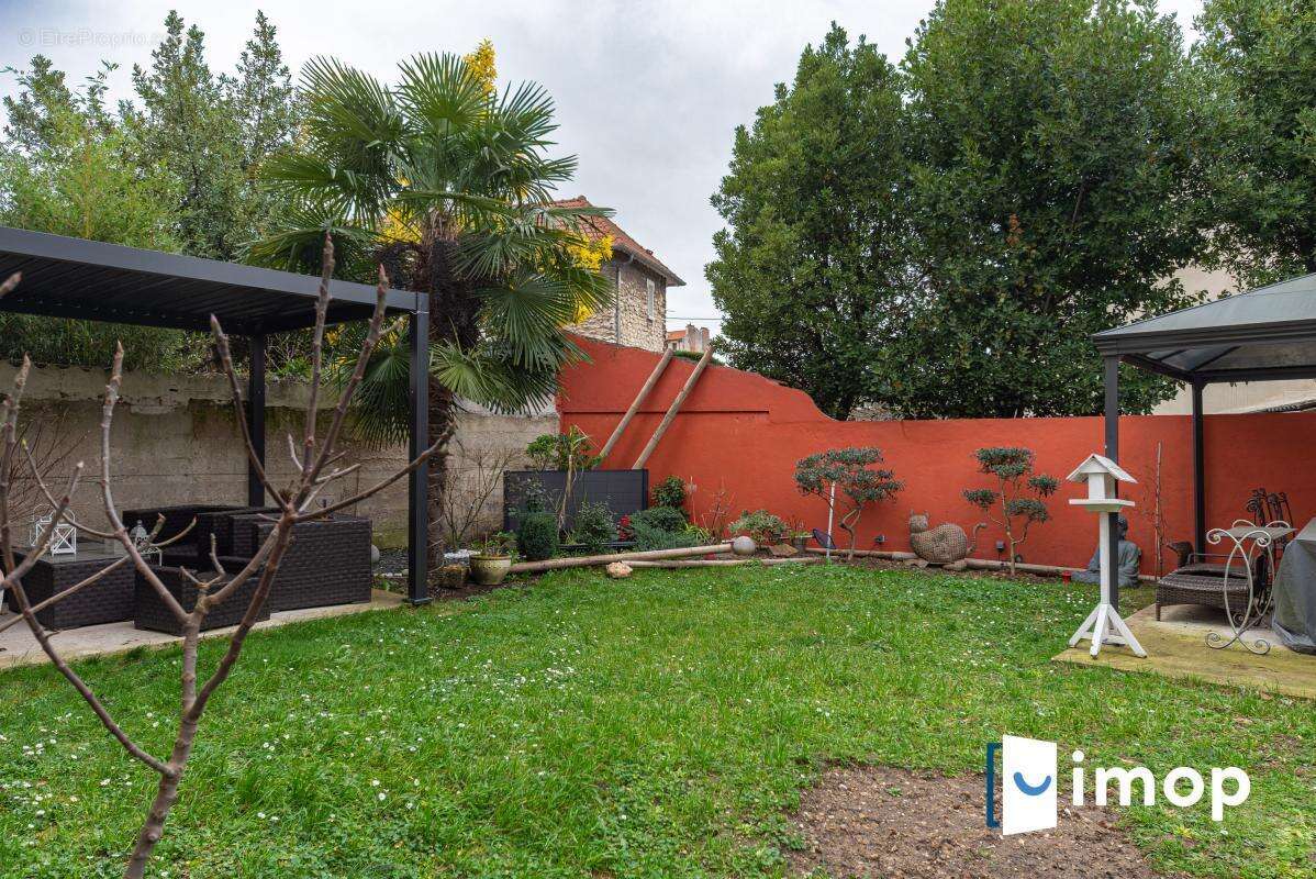 Maison à JOINVILLE-LE-PONT