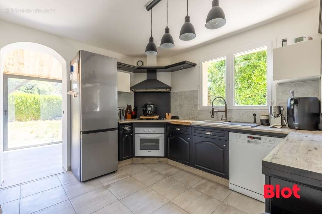 Maison 85 m² à Bain-De-Bretagne  - photo 6