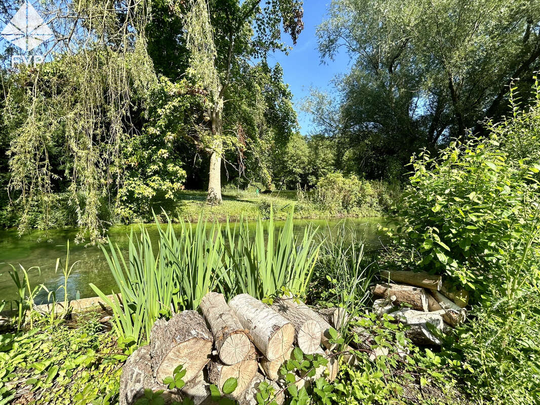 Maison à CANY-BARVILLE