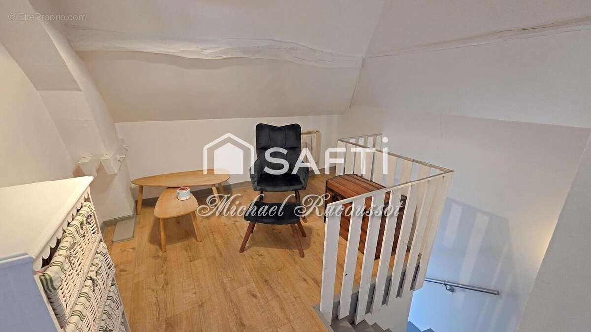 Maison 110 m² à Marcilly-Les-Buxy  - photo 7