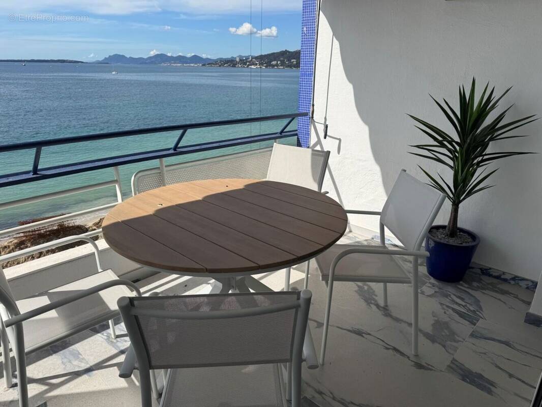 Appartement à BEAUVAIN
