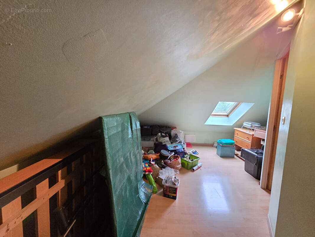 Maison à PUISIEUX-ET-CLANLIEU