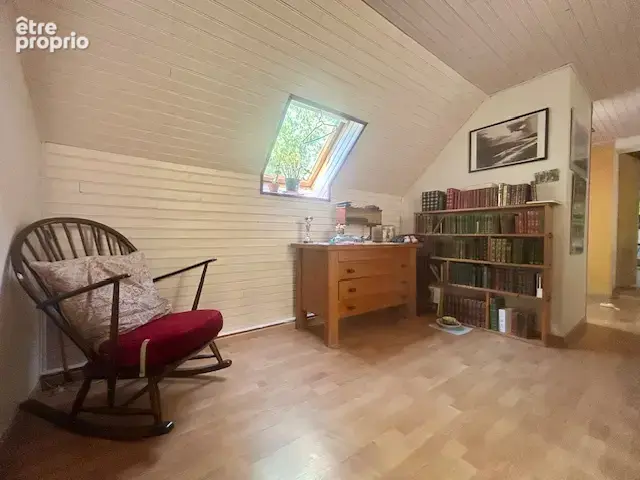 MARCOUSSIS - MAISON FAMILIALE de 6 Pièces - 130 M2 Habitables - Jardin verdoyant 660 M2 - Proche écoles - photo 10