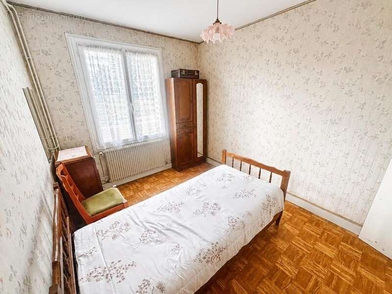 Maison de plain-pied avec vue sur les champs, près de 2 000 m² de terrain NERIGEAN (33) - photo 8