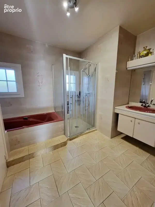 Maison néo-bretonne de plain-pied à vendre 8 pièces PLOMODIERN (29) - photo 12