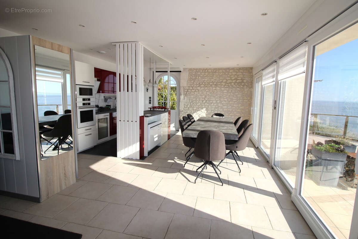 Appartement à MESCHERS-SUR-GIRONDE