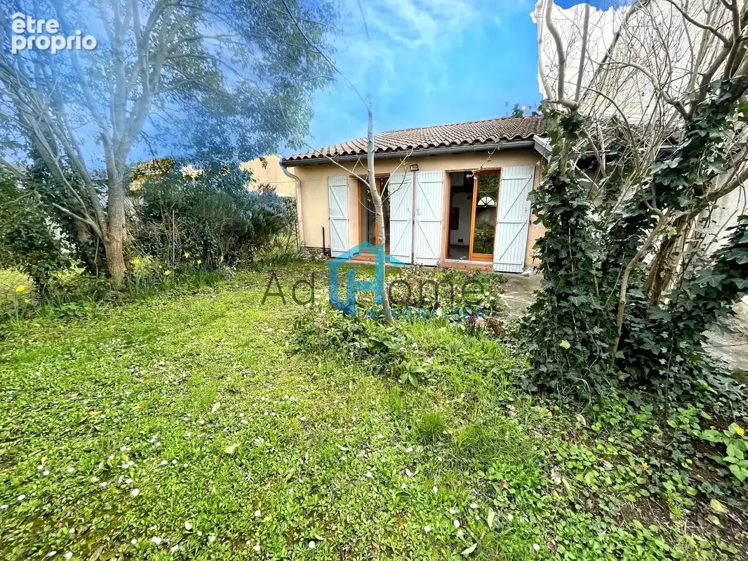 Maison de village 3 pièces 74 m2 au sol avec garage et jardin, plein Coeur de Village de Seysses - photo 2