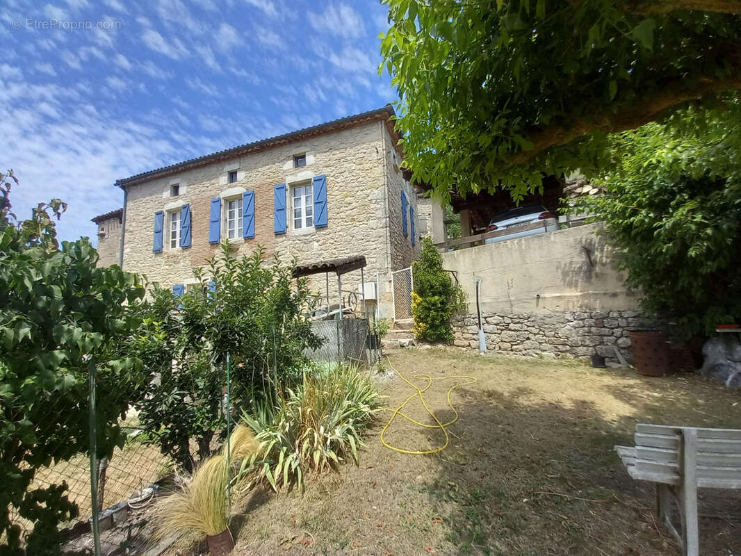 Maison à GREZELS