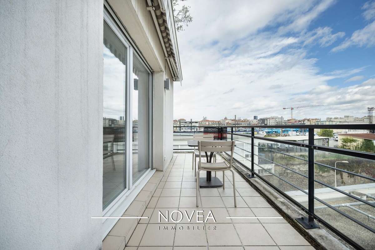 Appartement à LYON-7E